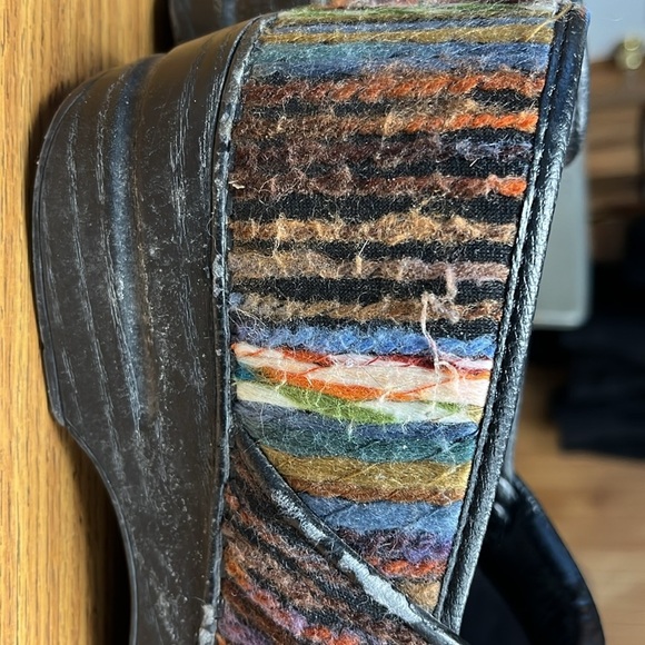 Dansko Colorful Yarn Clogs Ladies 41 - Picture 11 of 16